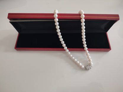 minimalist inci kolye